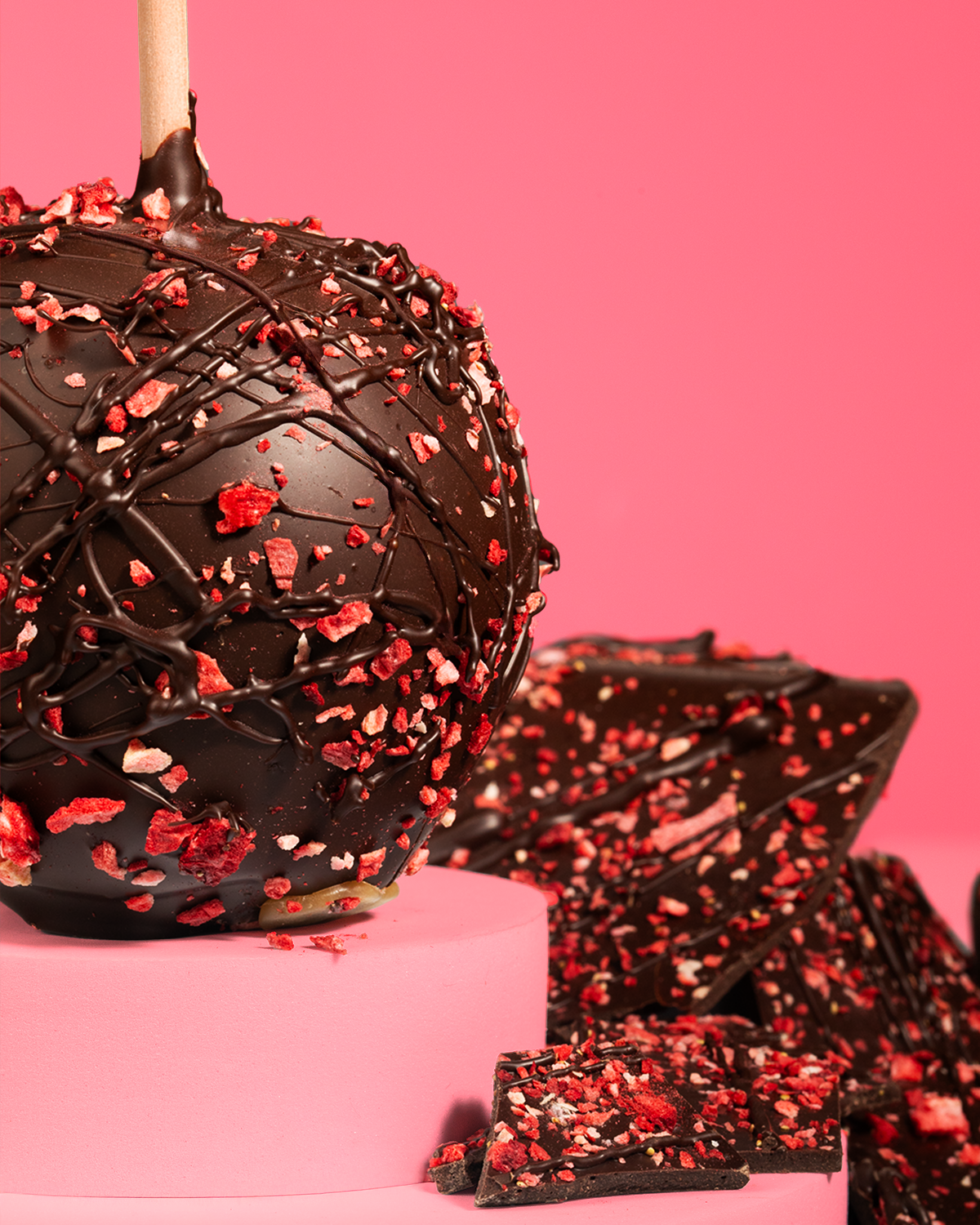 Chocolate Strawberry Caramel Apple — Kosher Caramel Apples | Valentine's Day | NC Chocolatier Artisan